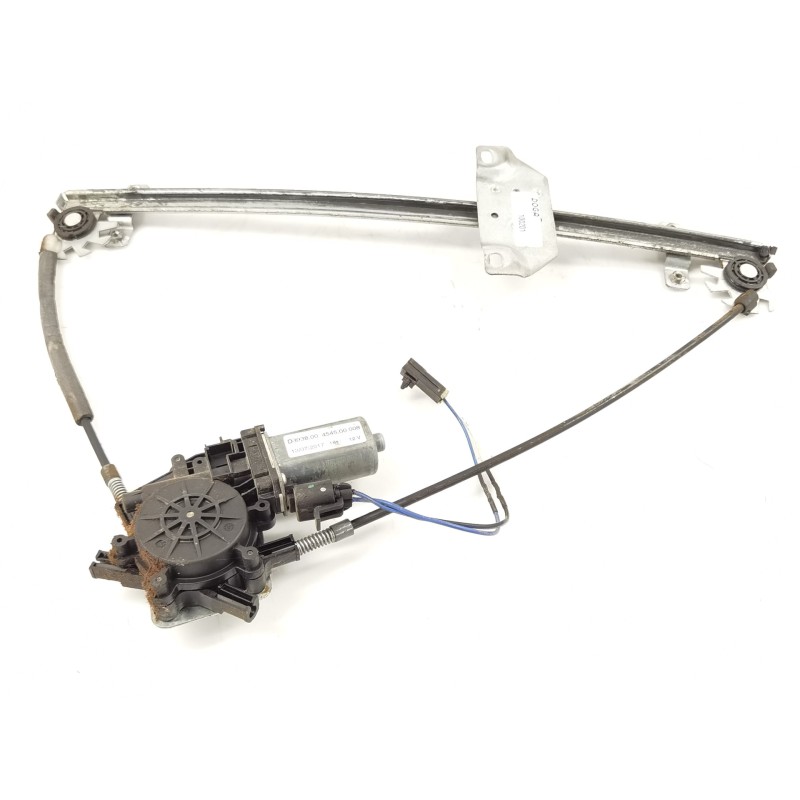 Recambio de elevalunas delantero izquierdo para nissan terrano/terrano.ii (r20) 2.7 turbodiesel referencia OEM IAM 454500008 Recambio de elevalunas delantero izquierdo para nissan terrano/terrano.ii (r20) 2.7 turbodiesel referencia OEM IAM 454500008