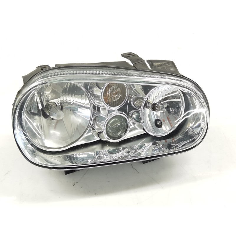 Recambio de faro derecho para volkswagen golf iv berlina (1j1) referencia OEM IAM 67736949 Recambio de faro derecho para volkswagen golf iv berlina (1j1) referencia OEM IAM 67736949