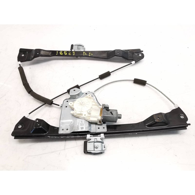 Recambio de elevalunas delantero derecho para ssangyong kyron 2.0 referencia OEM IAM 7234008003 Recambio de elevalunas delantero derecho para ssangyong kyron 2.0 referencia OEM IAM 7234008003