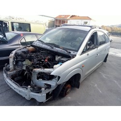 ssangyong rodius del año 2005