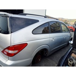 ssangyong rodius del año 2005