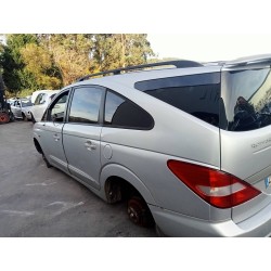 ssangyong rodius del año 2005