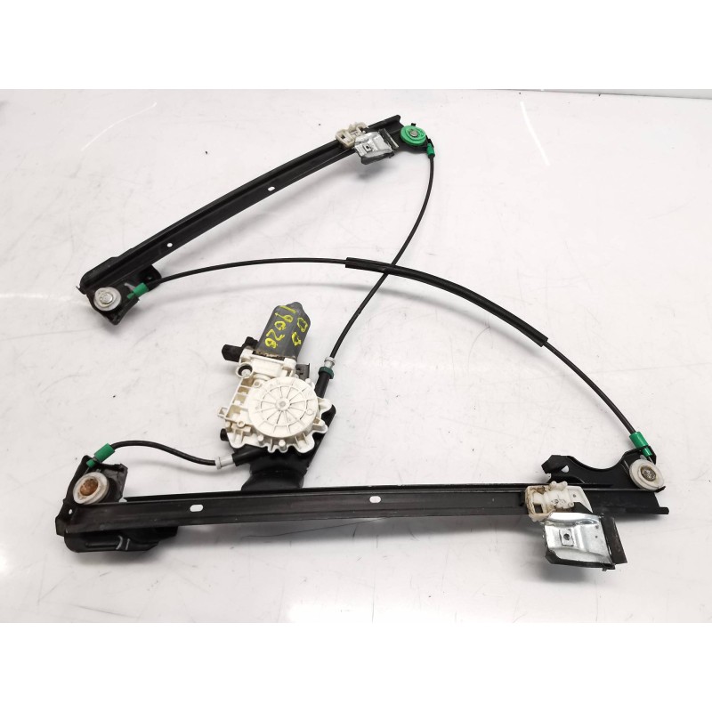Recambio de elevalunas delantero derecho para land rover freelander (ln) referencia OEM IAM CUH000020 Recambio de elevalunas delantero derecho para land rover freelander (ln) referencia OEM IAM CUH000020