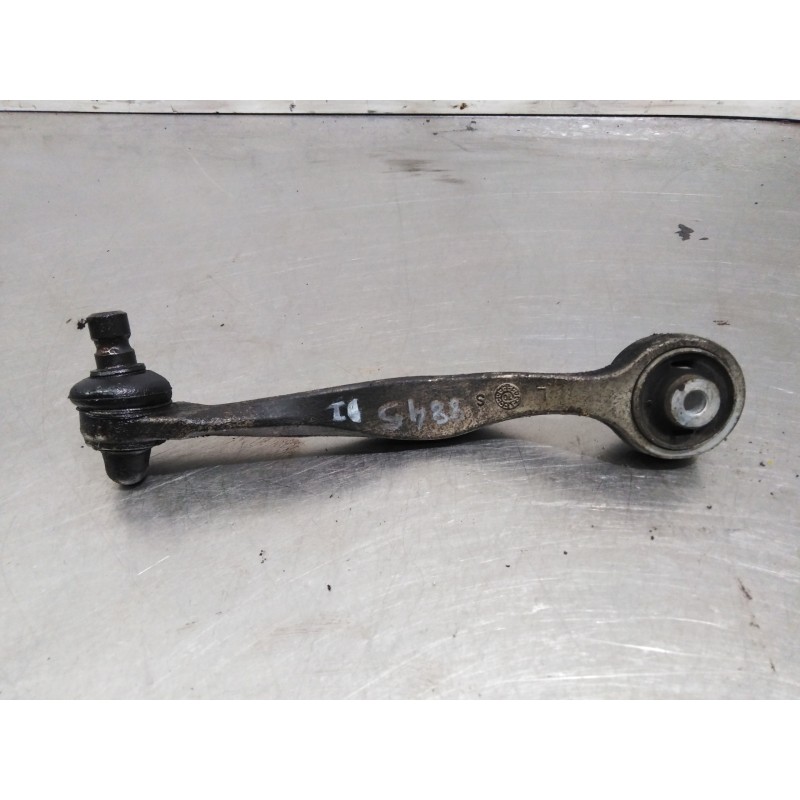 Recambio de brazo suspension superior delantero izquierdo para volkswagen passat berlina (3b3) advance referencia OEM IAM Recambio de brazo suspension superior delantero izquierdo para volkswagen passat berlina (3b3) advance referencia OEM IAM