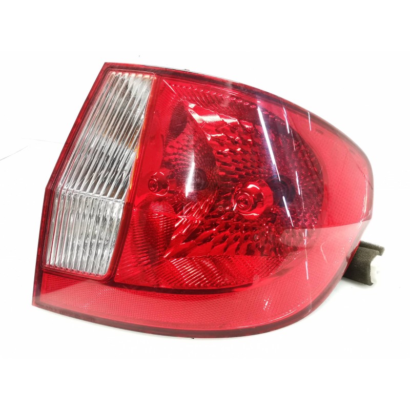 Recambio de piloto trasero derecho para hyundai getz (tb) 1.5 crdi referencia OEM IAM 212203D Recambio de piloto trasero derecho para hyundai getz (tb) 1.5 crdi referencia OEM IAM 212203D
