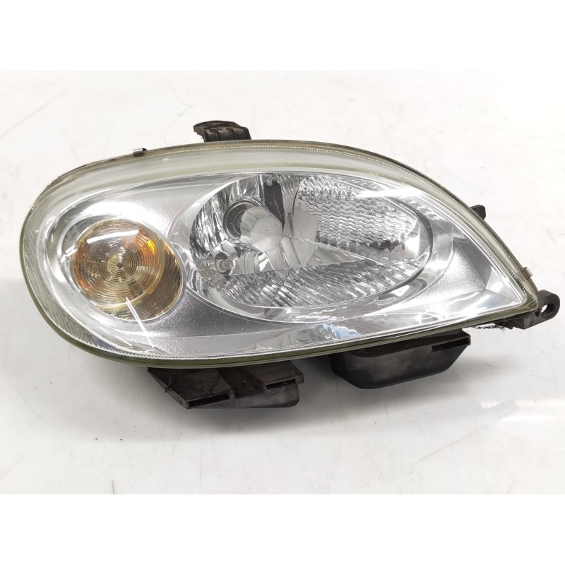 Recambio de faro derecho para citroen saxo referencia OEM IAM 9636331680 Recambio de faro derecho para citroen saxo referencia OEM IAM 9636331680