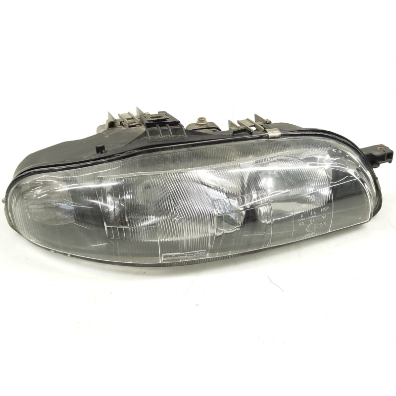 Recambio de faro derecho para fiat bravo (182) referencia OEM IAM 0046523122 Recambio de faro derecho para fiat bravo (182) referencia OEM IAM 0046523122
