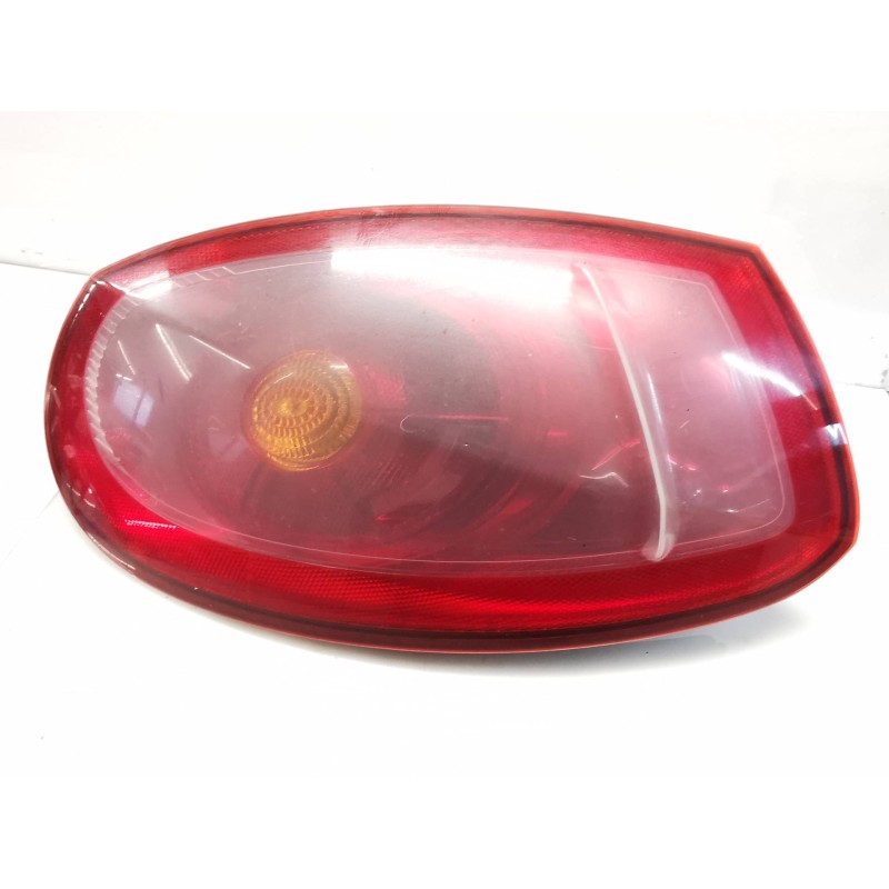Recambio de piloto trasero derecho para fiat bravo (198) 1.9 8v jtd cat referencia OEM IAM 51757542  