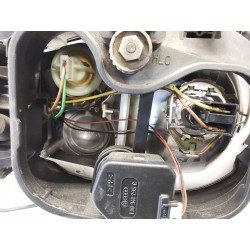 Recambio de faro derecho para volkswagen golf iv berlina (1j1) referencia OEM IAM 67736949  
