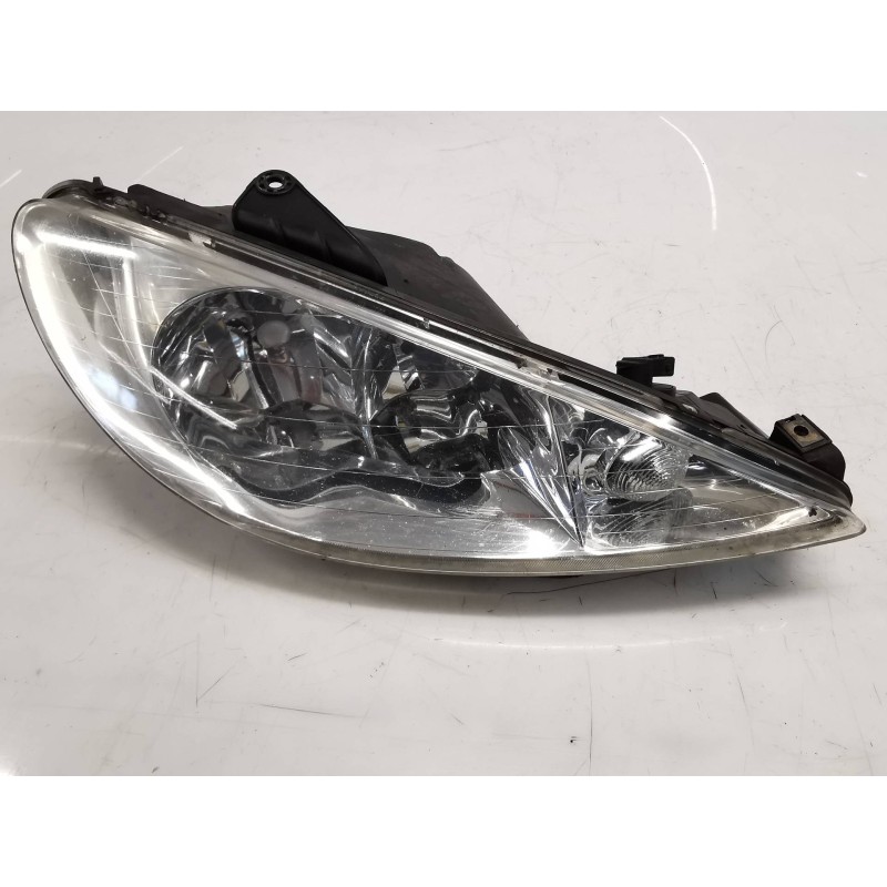 Recambio de faro derecho para peugeot 206 4-trg. referencia OEM IAM 9628666780 Recambio de faro derecho para peugeot 206 4-trg. referencia OEM IAM 9628666780