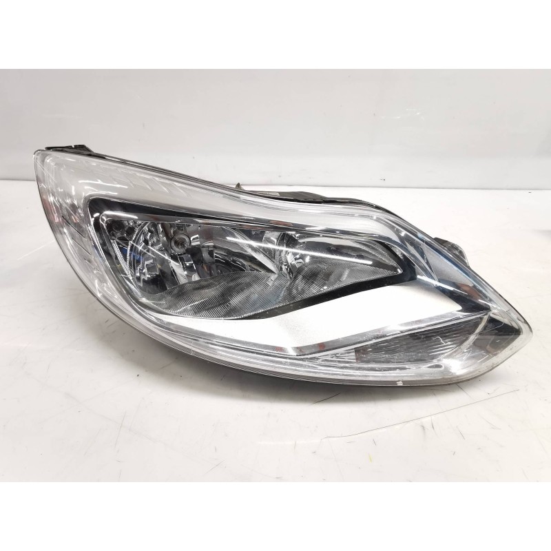 Recambio de faro derecho para ford focus lim. (cb8) trend referencia OEM IAM BM5113W029 Recambio de faro derecho para ford focus lim. (cb8) trend referencia OEM IAM BM5113W029