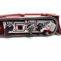 Recambio de piloto trasero derecho para ford scorpio berl./turnier 2.3 16v dohc cat referencia OEM IAM 1059141  