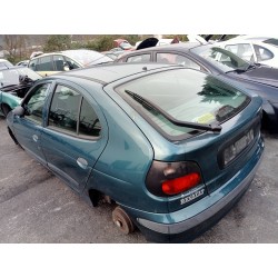 renault megane i berlina hatchback (ba0) del año 1998