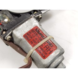 Recambio de elevalunas delantero derecho para ssangyong rexton referencia OEM IAM 8810008011RH  