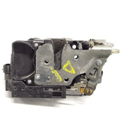 Recambio de cerradura puerta trasera derecha para ssangyong rexton referencia OEM IAM   