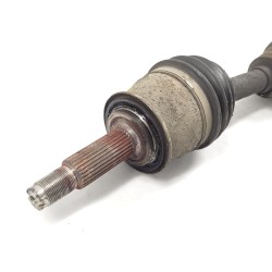 Recambio de transmisión delantera derecha para ssangyong rexton referencia OEM IAM   