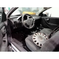opel corsa c del año 2003