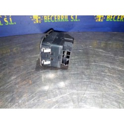 Recambio de mando elevalunas delantero izquierdo para peugeot 206 berlina xr referencia OEM IAM   