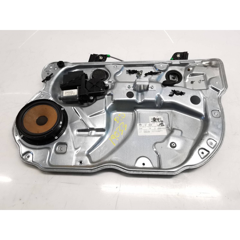 Recambio de elevalunas delantero derecho para volkswagen polo (9n1) referencia OEM IAM 6Q4837402N Recambio de elevalunas delantero derecho para volkswagen polo (9n1) referencia OEM IAM 6Q4837402N