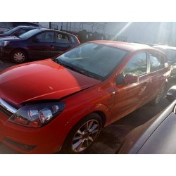 opel astra h berlina del año 2005
