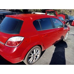 opel astra h berlina del año 2005