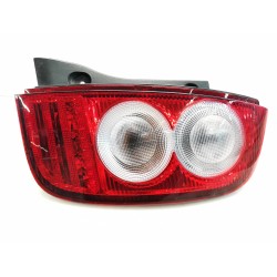 Recambio de piloto trasero derecho para nissan micra (k12e) referencia OEM IAM 26555BC500  