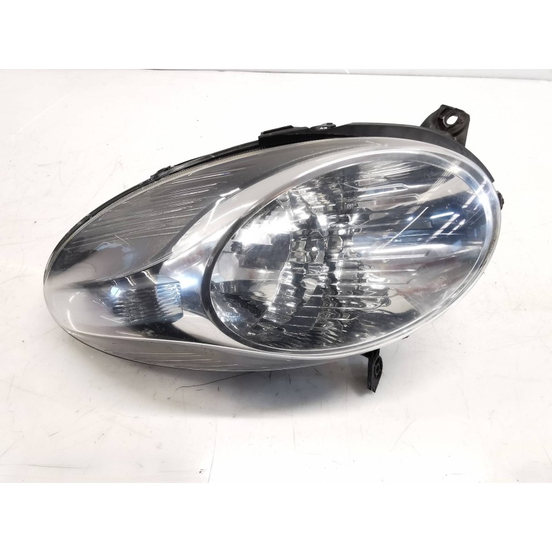 Recambio de faro derecho para nissan micra (k12e) referencia OEM IAM 26010BG10B Recambio de faro derecho para nissan micra (k12e) referencia OEM IAM 26010BG10B
