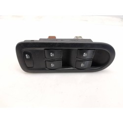 Recambio de mando elevalunas delantero izquierdo para renault megane ii berlina 5p referencia OEM IAM 156018070  