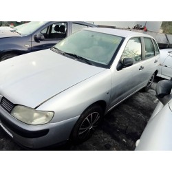 seat ibiza (6k1) del año 2000