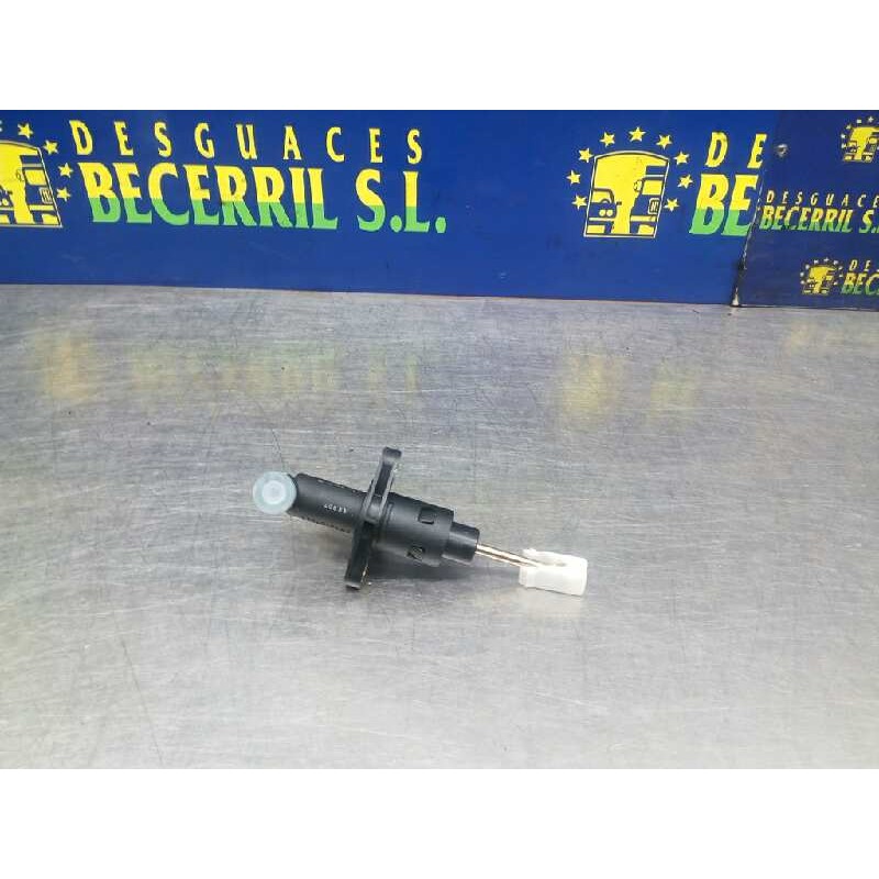 Recambio de bomba embrague para seat cordoba berlina (6l2) 1.9 tdi referencia OEM IAM 6Q0721388C  
