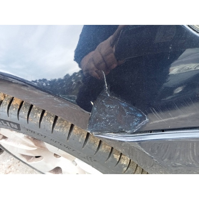 Recambio de aleta delantera derecha para bmw serie 5 berlina (e60) 530d referencia OEM IAM Recambio de aleta delantera derecha para bmw serie 5 berlina (e60) 530d referencia OEM IAM