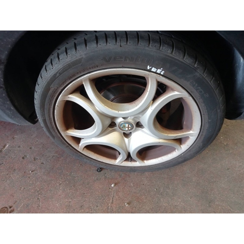 Recambio de neumático para alfa romeo mito (145) distinctive referencia OEM IAM 215/45ZR17 91Y Recambio de neumático para alfa romeo mito (145) distinctive referencia OEM IAM 215/45ZR17 91Y