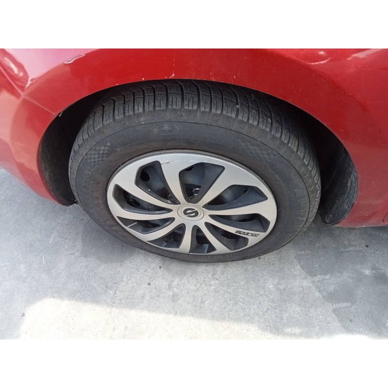 Recambio de neumático para kia rio concept referencia OEM IAM  185/65R15 88H 