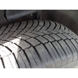 Recambio de neumático para volvo xc90 d5 executive (7 asientos) (136kw) referencia OEM IAM  235/65R17 108V 