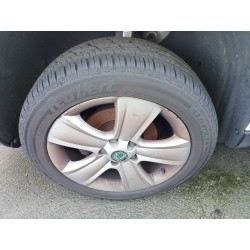 Recambio de neumático para skoda yeti active referencia OEM IAM  225/50R17 98Y 
