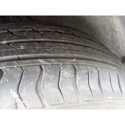 Recambio de neumático para ford focus lim. (cb8) titanium referencia OEM IAM  215/50ZR17 95W 