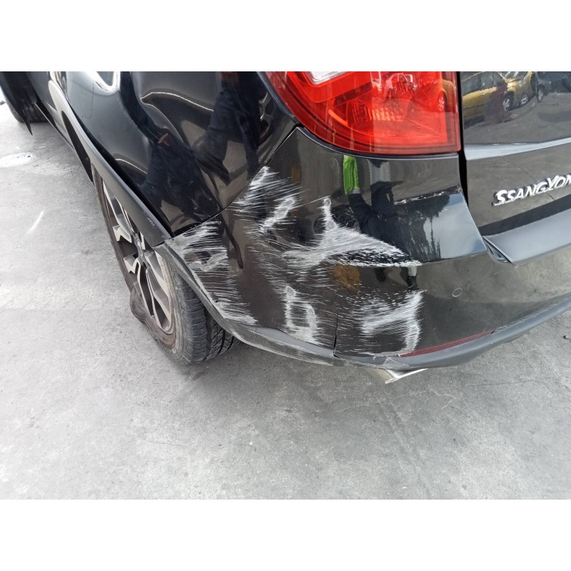 Recambio de paragolpes trasero para ssangyong korando limited 4x2 referencia OEM IAM   