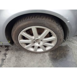Recambio de neumático para audi a4 avant (8e) 2.5 tdi (120kw) referencia OEM IAM  235/45ZR17 97Y 