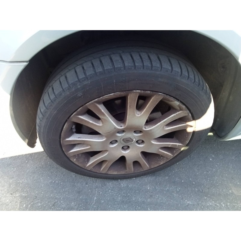 Recambio de neumático para renault laguna ii grandtour (kg0) referencia OEM IAM  225/45R17 
