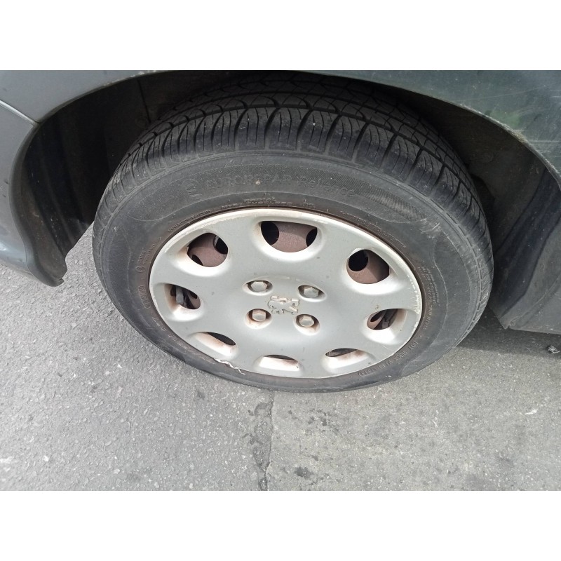 Recambio de neumático para peugeot 206 berlina x-line referencia OEM IAM  175/65R14 82T 