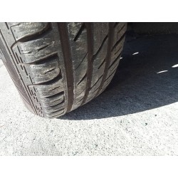 Recambio de neumático para opel corsa c club referencia OEM IAM  175/65R14 82T 