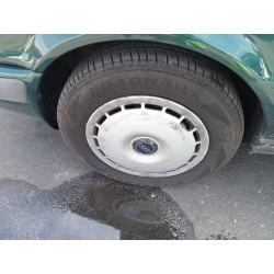 Recambio de neumático para audi 80/90 (811/813/853) 90 básico referencia OEM IAM  195/65R15 91V 