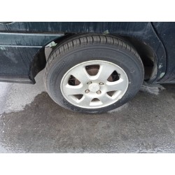 Recambio de neumático para ford mondeo familiar (gd) ghia referencia OEM IAM  195/60R15 88H 