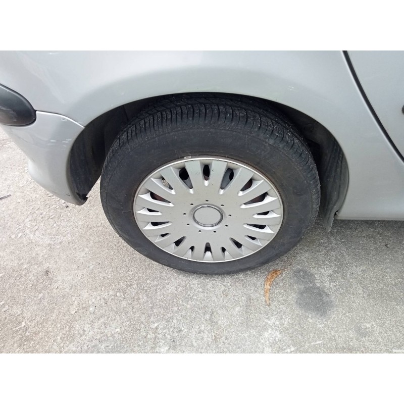Recambio de neumático para peugeot 206 berlina xr referencia OEM IAM 175/65R14 82T Recambio de neumático para peugeot 206 berlina xr referencia OEM IAM 175/65R14 82T