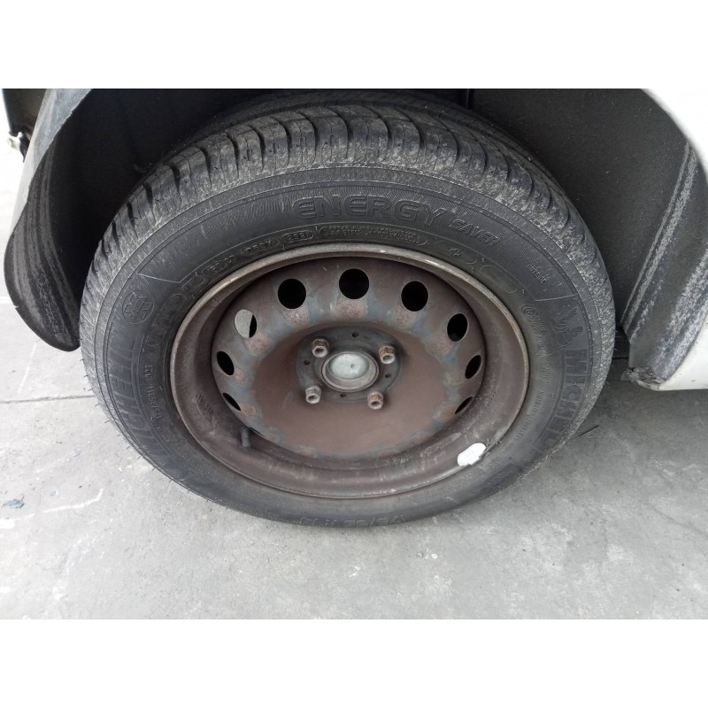 Recambio de neumático para citroën c3 hdi 70 furio referencia OEM IAM  175/65R14 82T 