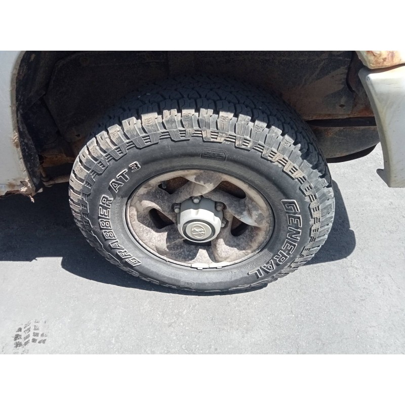Recambio de neumático para hyundai galoper kk-t01 h221 referencia OEM IAM  235/75R15 