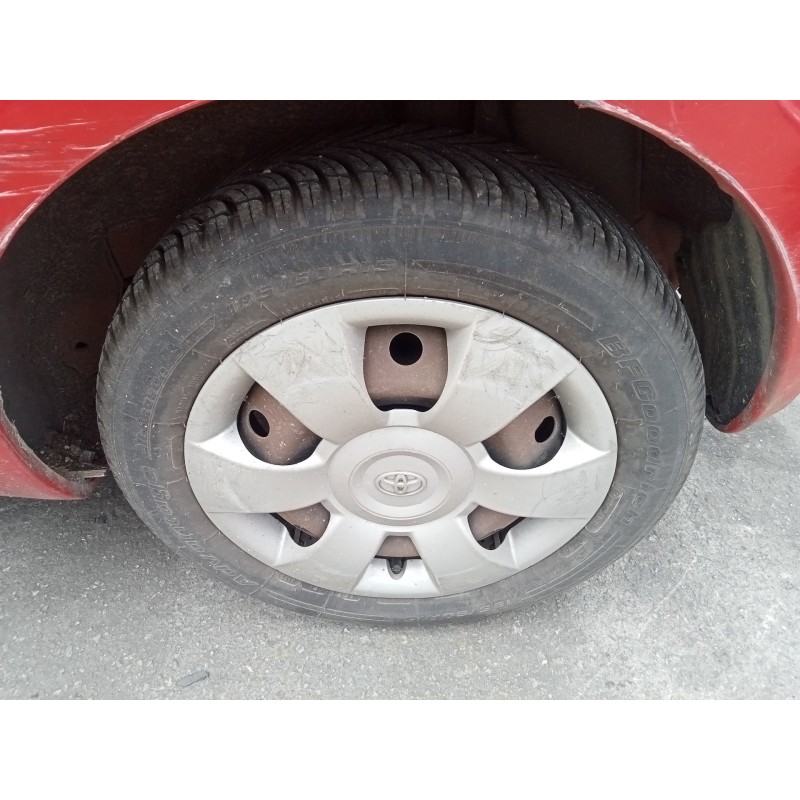 Recambio de neumático para toyota yaris (ksp9/scp9/nlp9) básico referencia OEM IAM  185/60R15 88H 