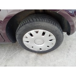 Recambio de neumático para volkswagen polo (9n1) match referencia OEM IAM  185/60R14 82H 