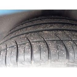 Recambio de neumático para volkswagen polo (9n1) highline referencia OEM IAM  195/55R15 82V 
