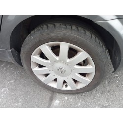 Recambio de neumático para nissan primera berlina (p12) acenta referencia OEM IAM  215/50R17 95V 